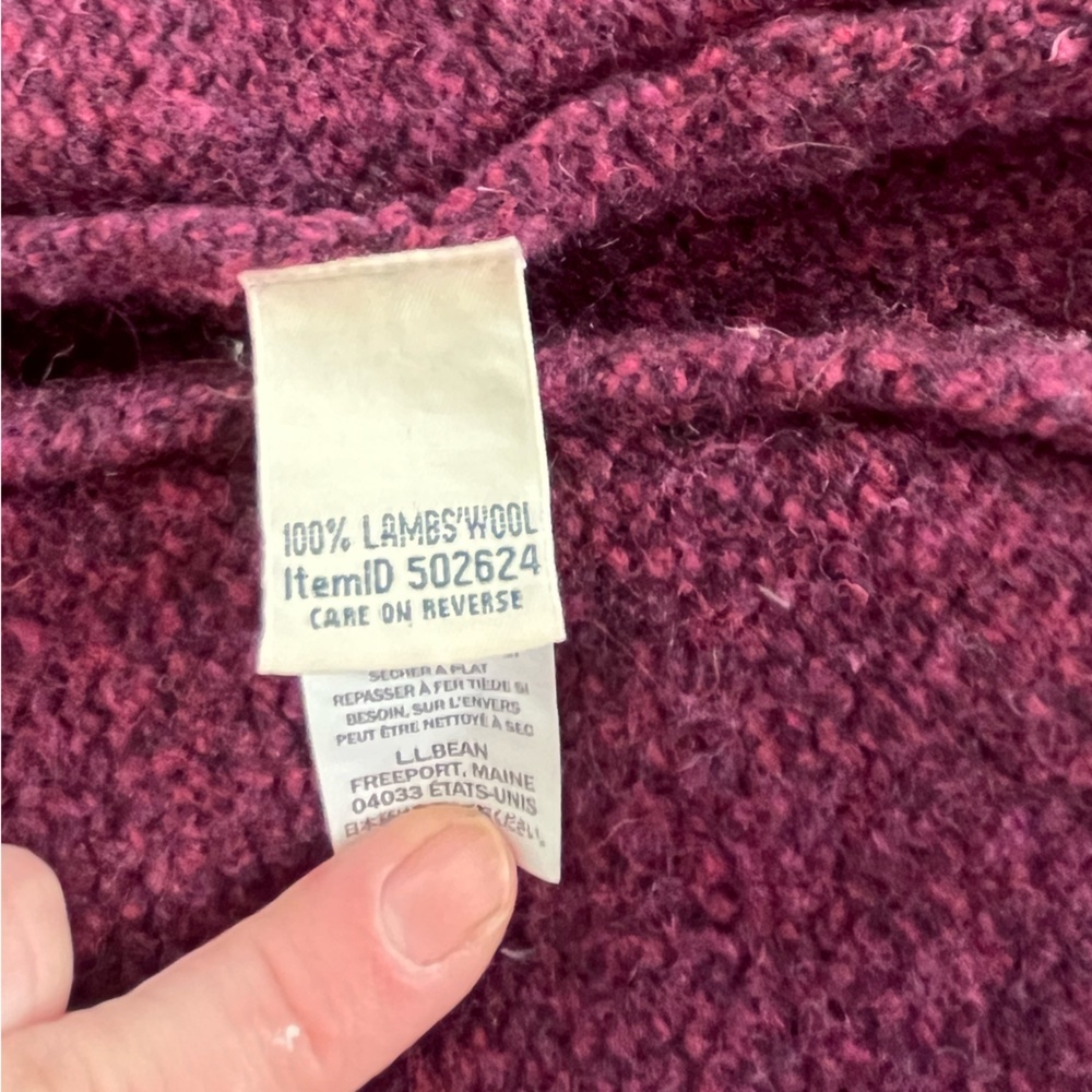 L.L. Bean Burgandy Fair Isle 100% Wool Sweater with Cream Design - Picture 4 of 5